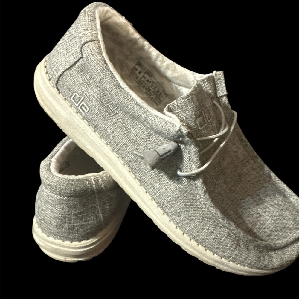 Hey Dude lightweight moccasins